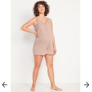 Old Navy Maternity Sleeveless Ribbed Knit Romper